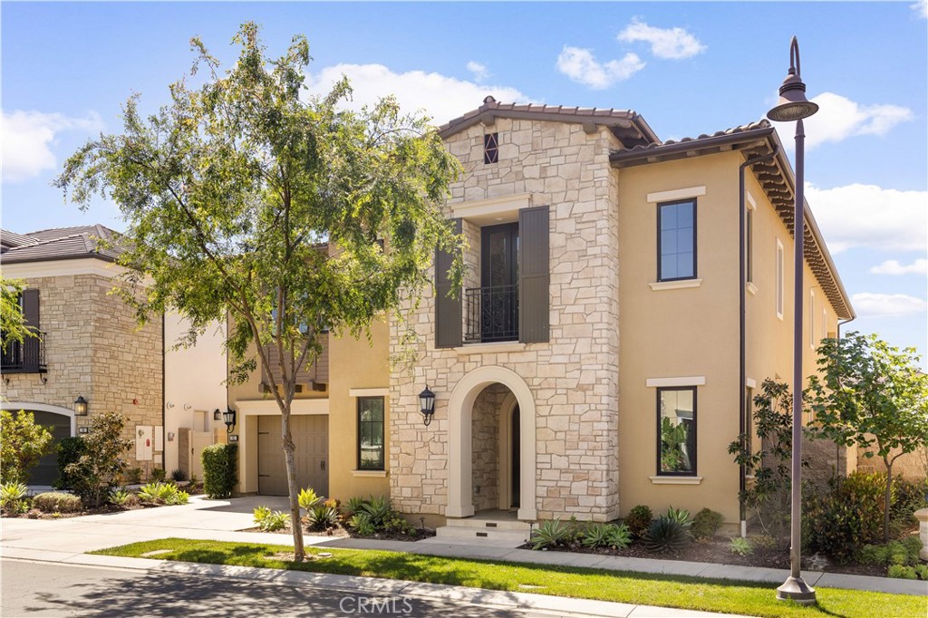 92 Interstellar, Irvine, CA 92618 — photo 1