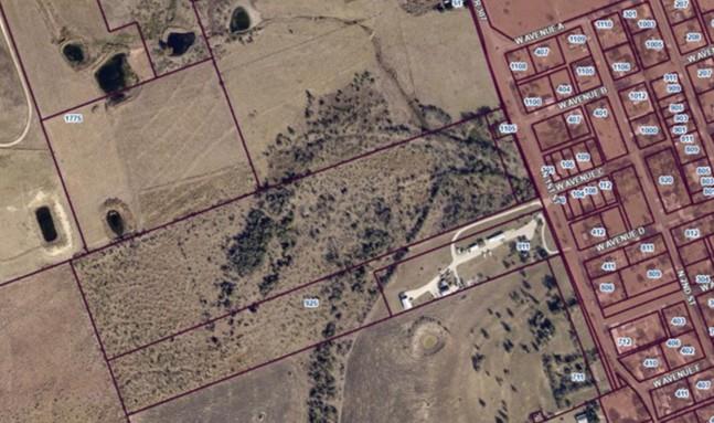 1051 N 1st St N 1st St, Jarrell, TX 76537 — photo 1