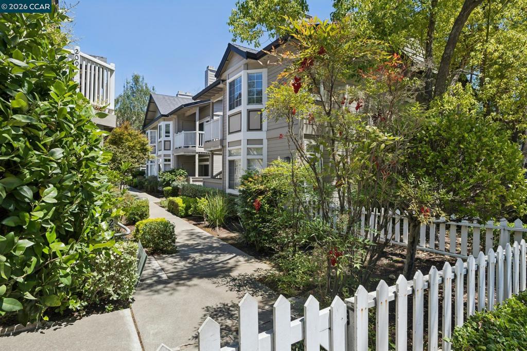 1392 Danville Blvd 102, Alamo, CA 94507 — photo 1