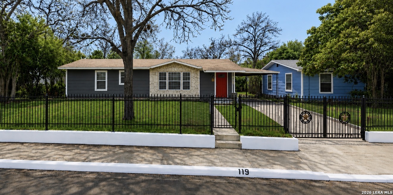 119 Livingston