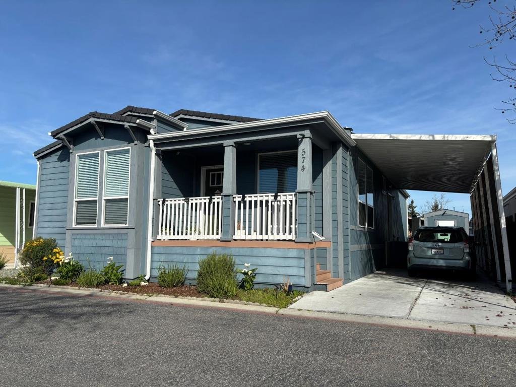 574 HERMITAGE DRIVE 574, San Jose, CA 95134 — photo 1