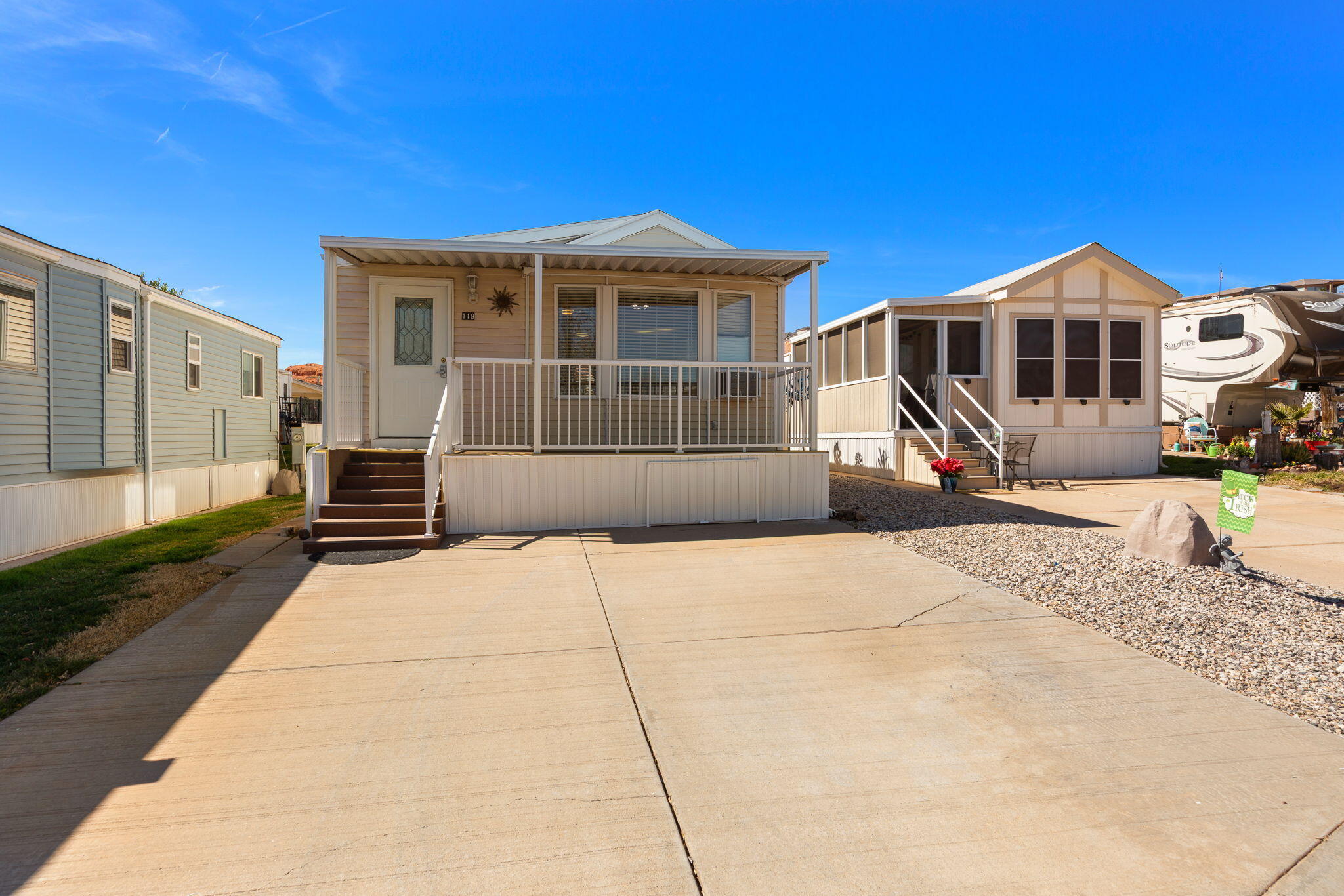 1150 W Red Hills Parkway 119, Washington, UT 84780 — photo 1