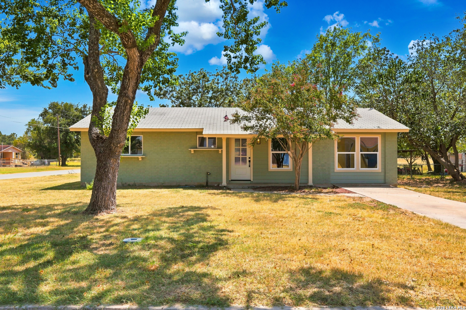 15100 Norvell St, Lytle, TX 78052 — photo 1