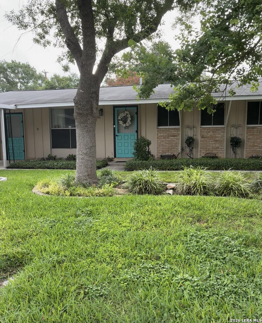 8306 Staton Dr, San Antonio, TX 78224 — photo 1