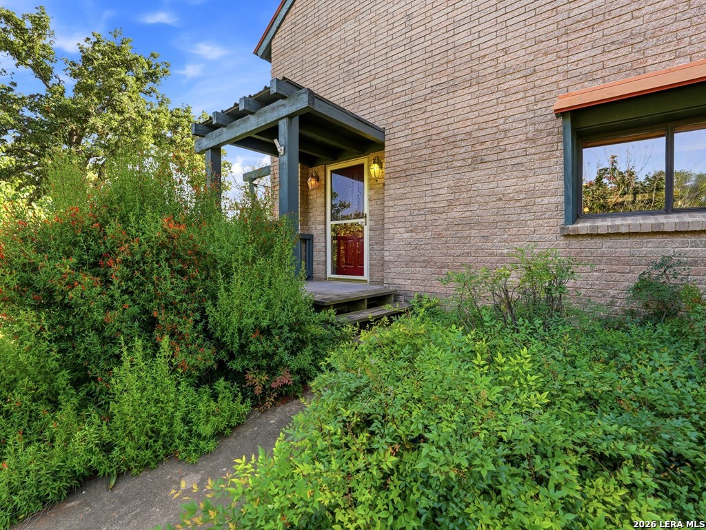 213 Cardinal Ln, ,  78624 — photo 1
