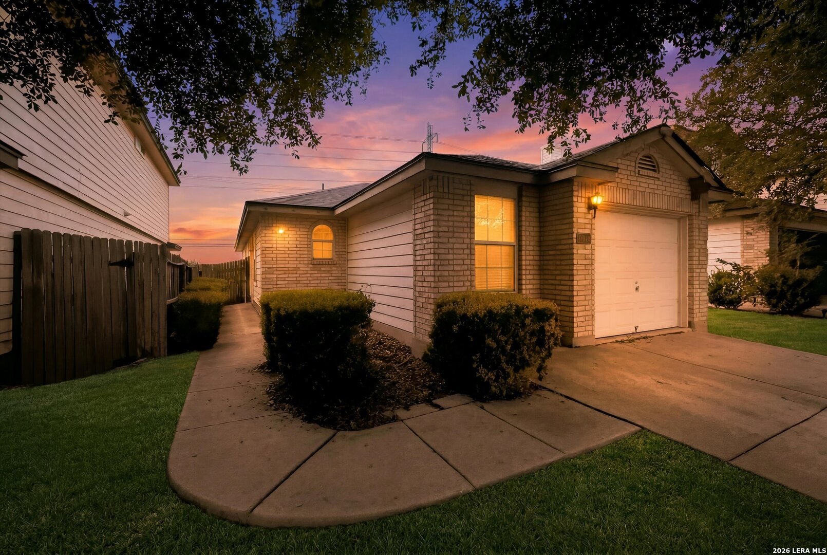 6918 SANDY POINT DR, San Antonio, TX 78244 — photo 1