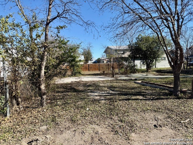 106 Gibson, ,  78202 — photo 1