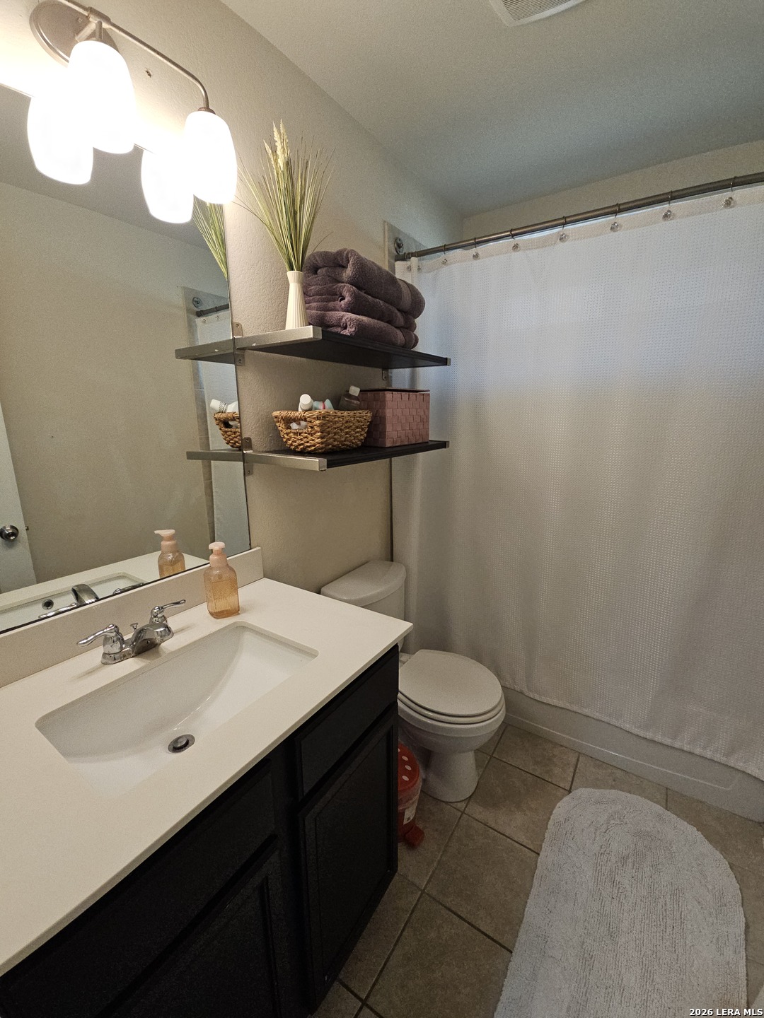 106 WAINSCOT OAK WAY, ,  78666 — photo 1