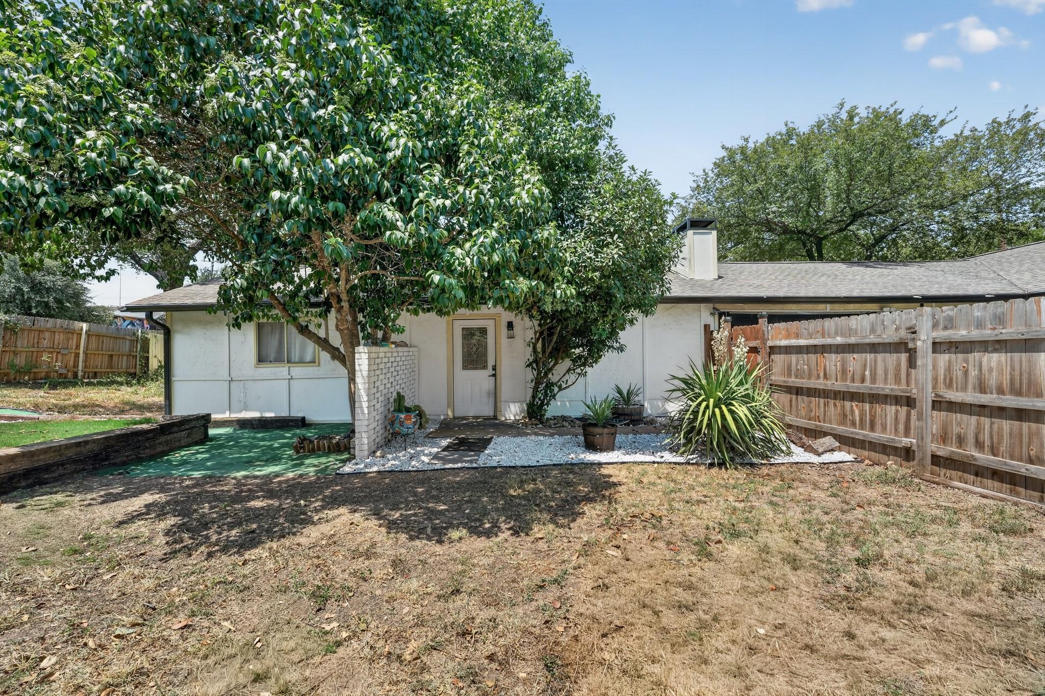 1628 Royal Hill, Austin, TX 78741 — photo 1