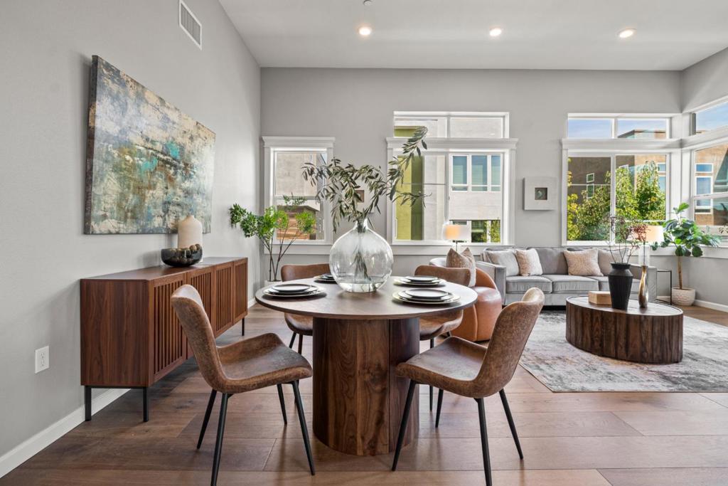 193 William Manly Street 2, San Jose, CA 95136 — photo 1