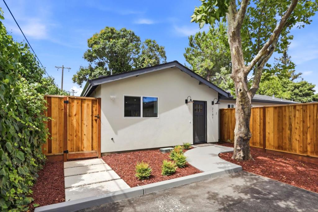 2181 Monticello Avenue A, San Jose, CA 95125 — photo 1
