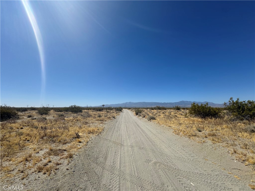 0 VL-3131171040000, Phelan, CA 92371 — photo 1