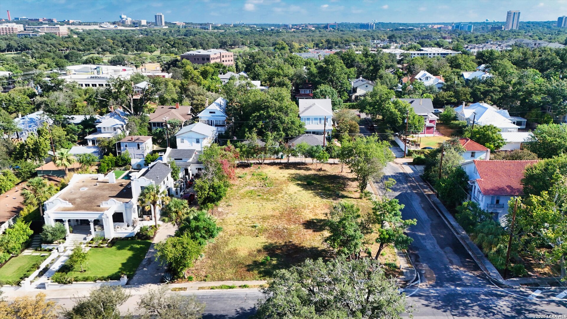255 Brahan Blvd, San Antonio, TX 78215 — photo 1