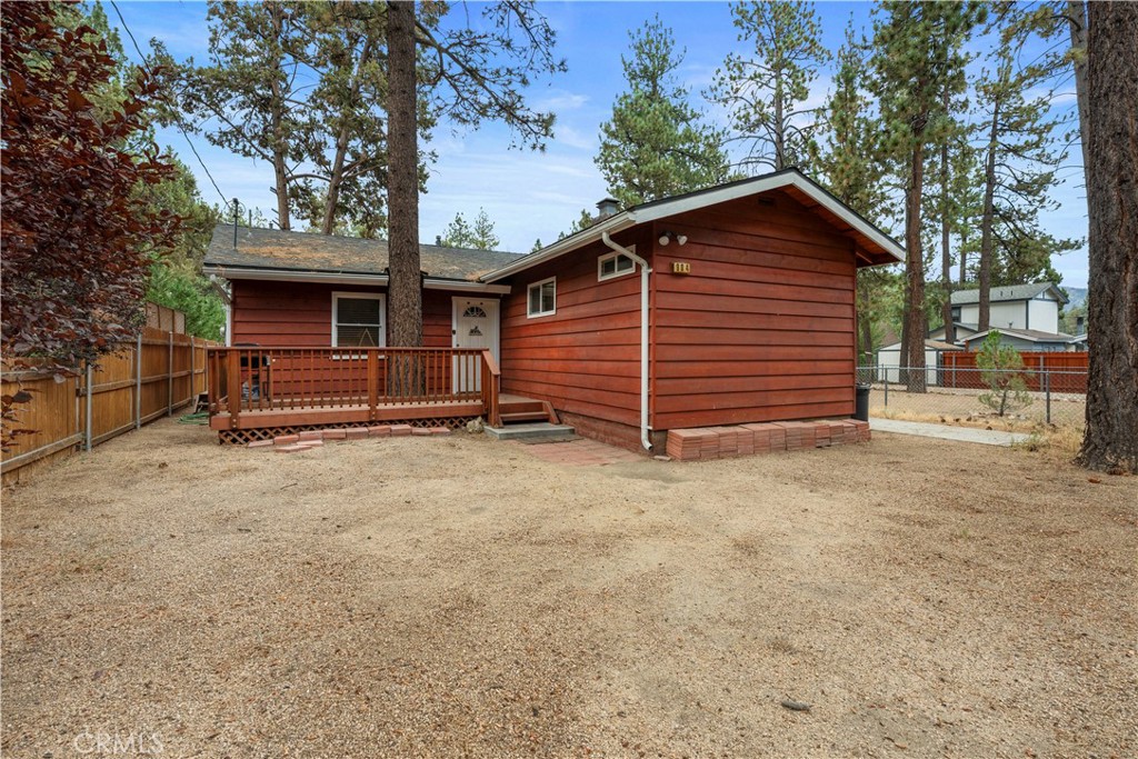 904 Michael, Big Bear City, CA 92314 — photo 1
