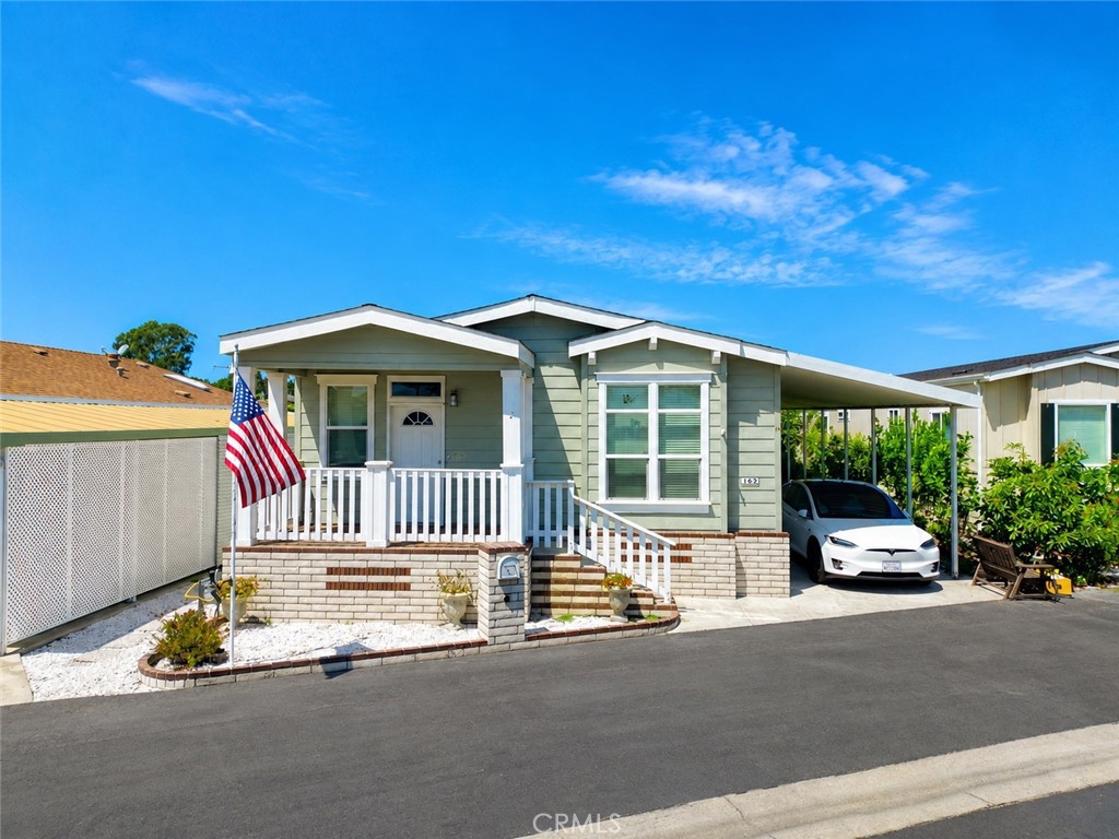 16222 Monterey 162