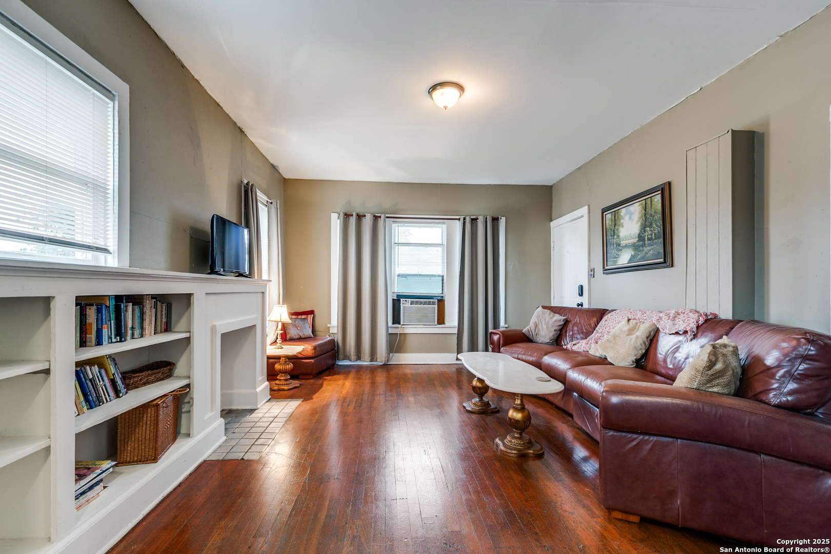 765 Fulton, San Antonio, TX 78212 — photo 1
