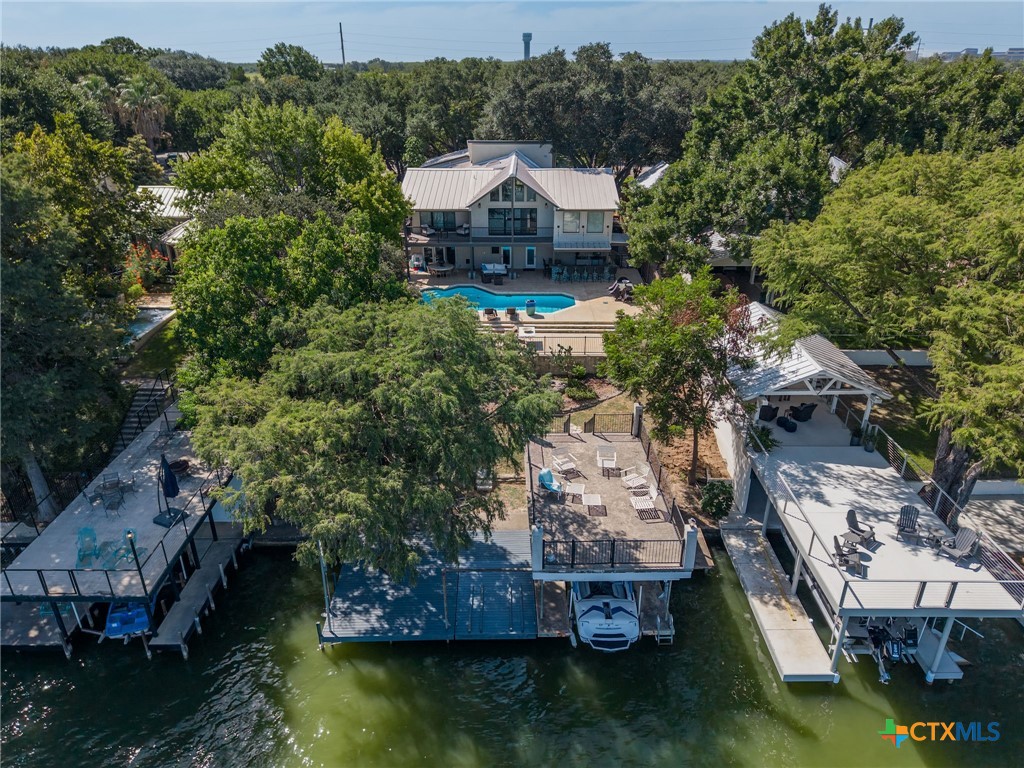 180 Lake Ridge Drive, Seguin, TX 78155 — photo 1