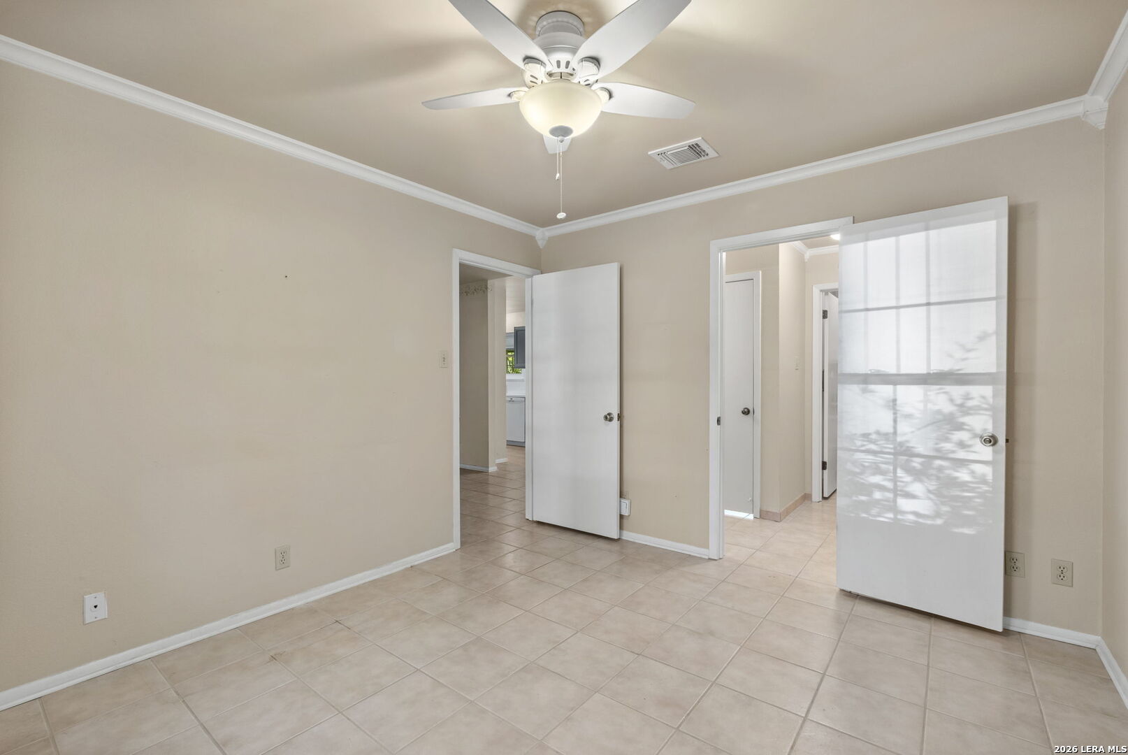 211 DOESKIN DR, ,  78006 — photo 1