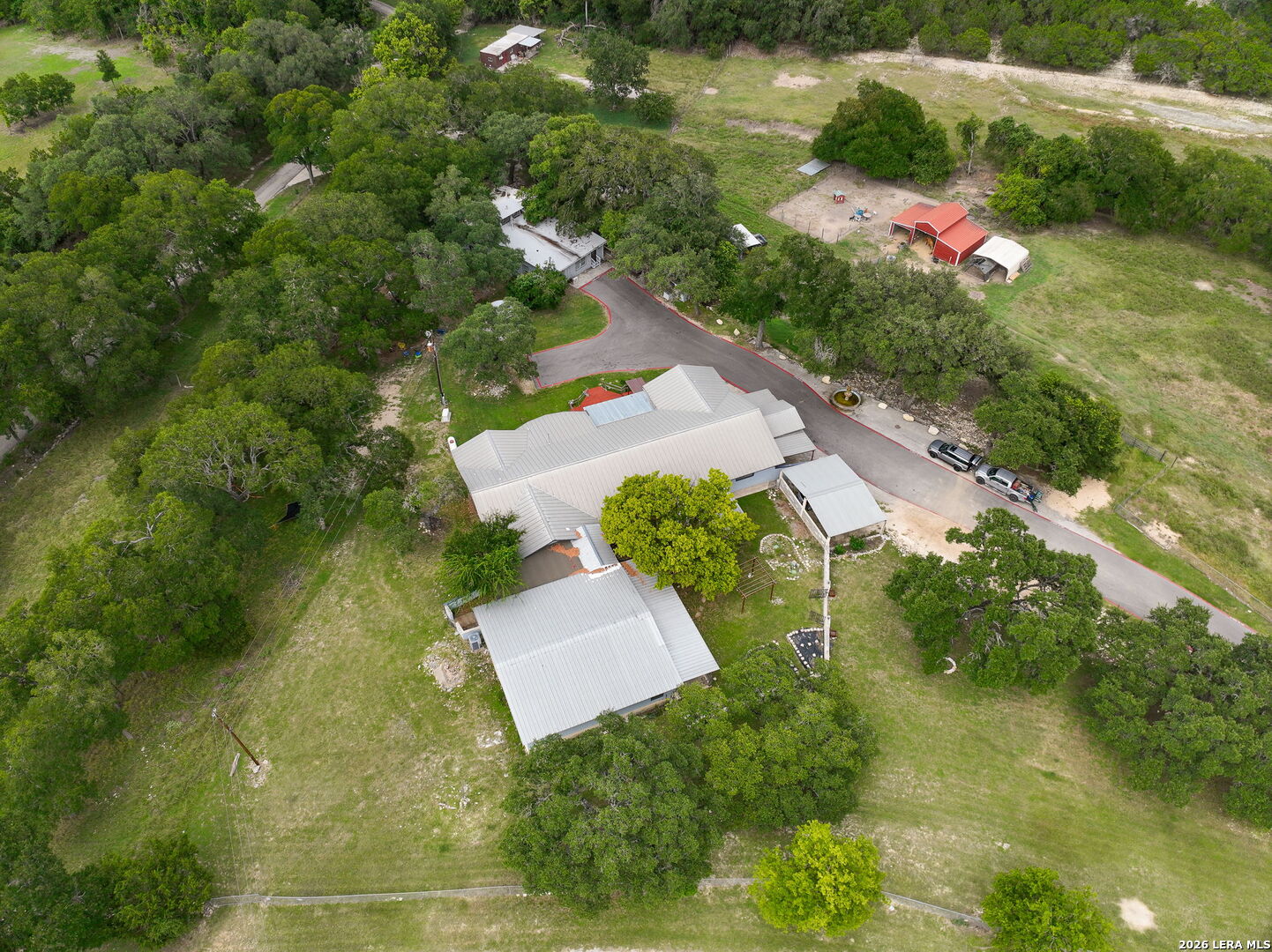 319 LOS INDIOS RD, Boerne, TX 78006 — photo 1