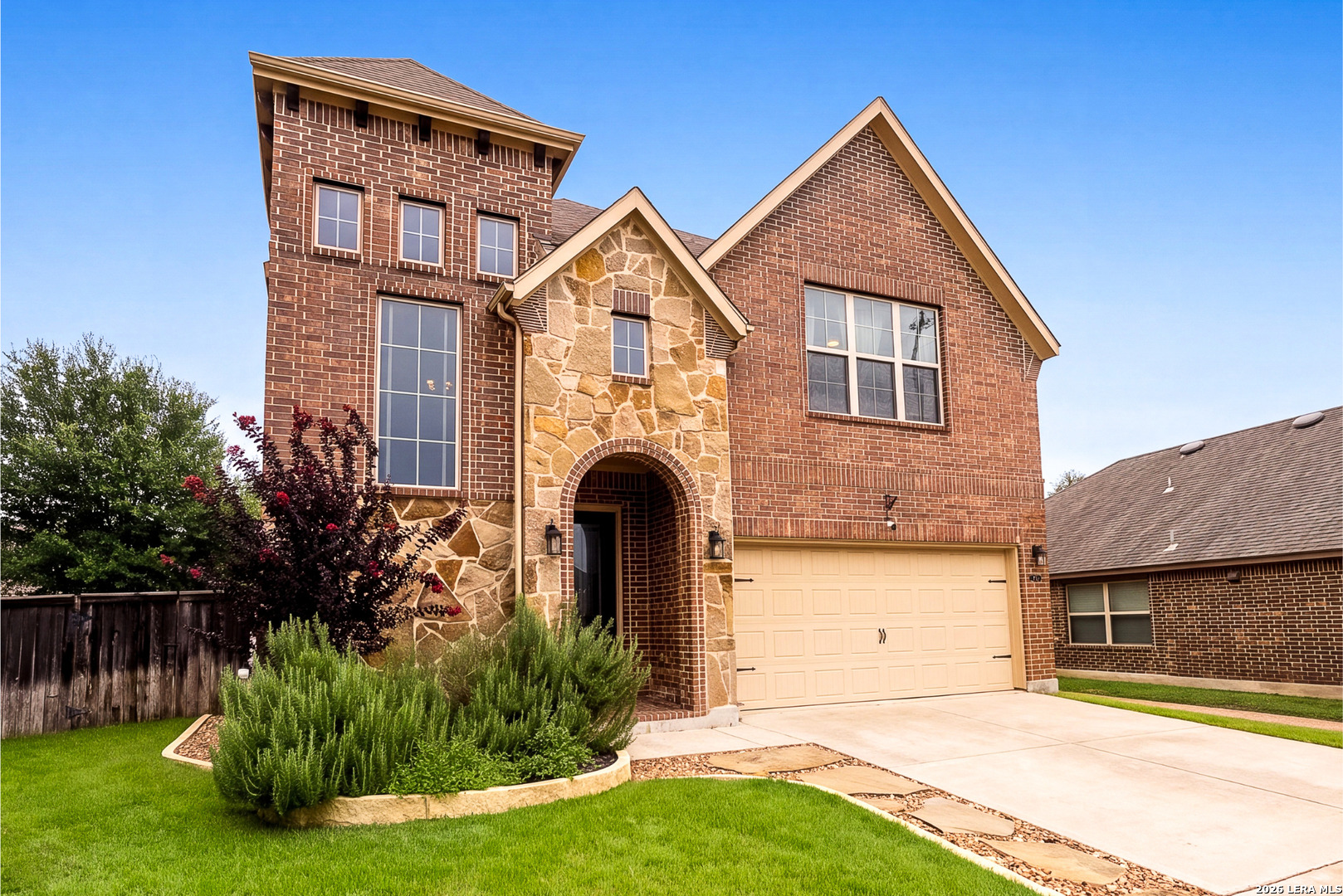 117 Churchill Rd, Boerne, TX 78006 — photo 1