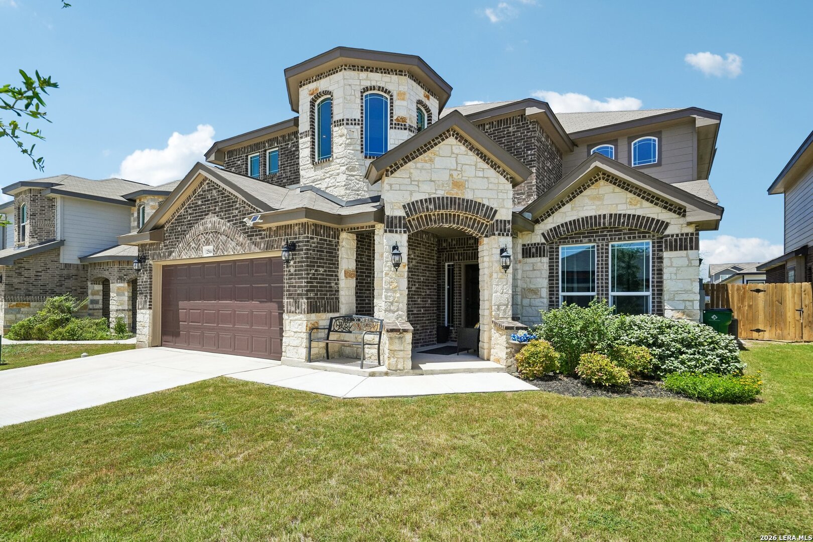 2564 Ayers Dr, Seguin, TX 78155 — photo 1