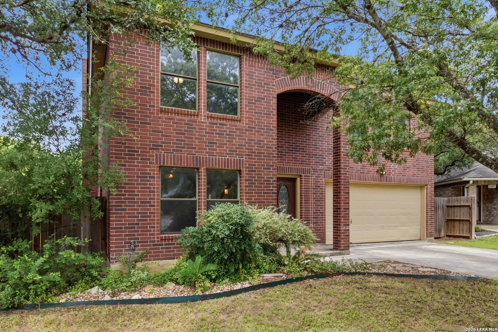 7611 BLUE FLAX CV, San Antonio, TX 78249 — photo 1