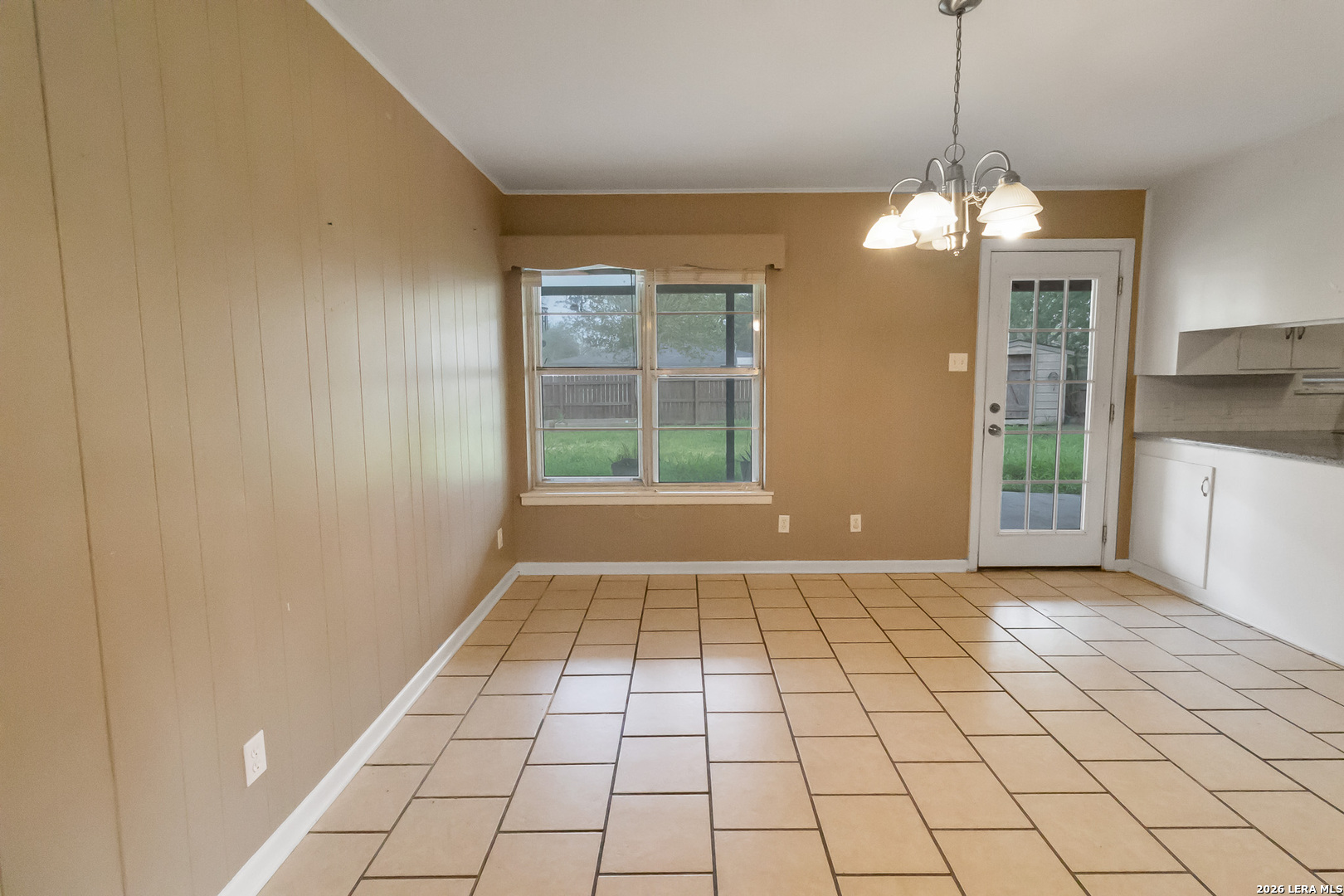 1410 ORIOLE LN, , 78102 — photo 1