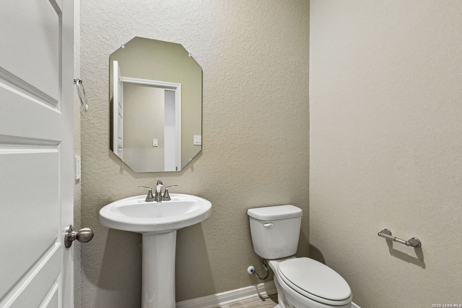 6441 Prince Howard, , 78239 — photo 1
