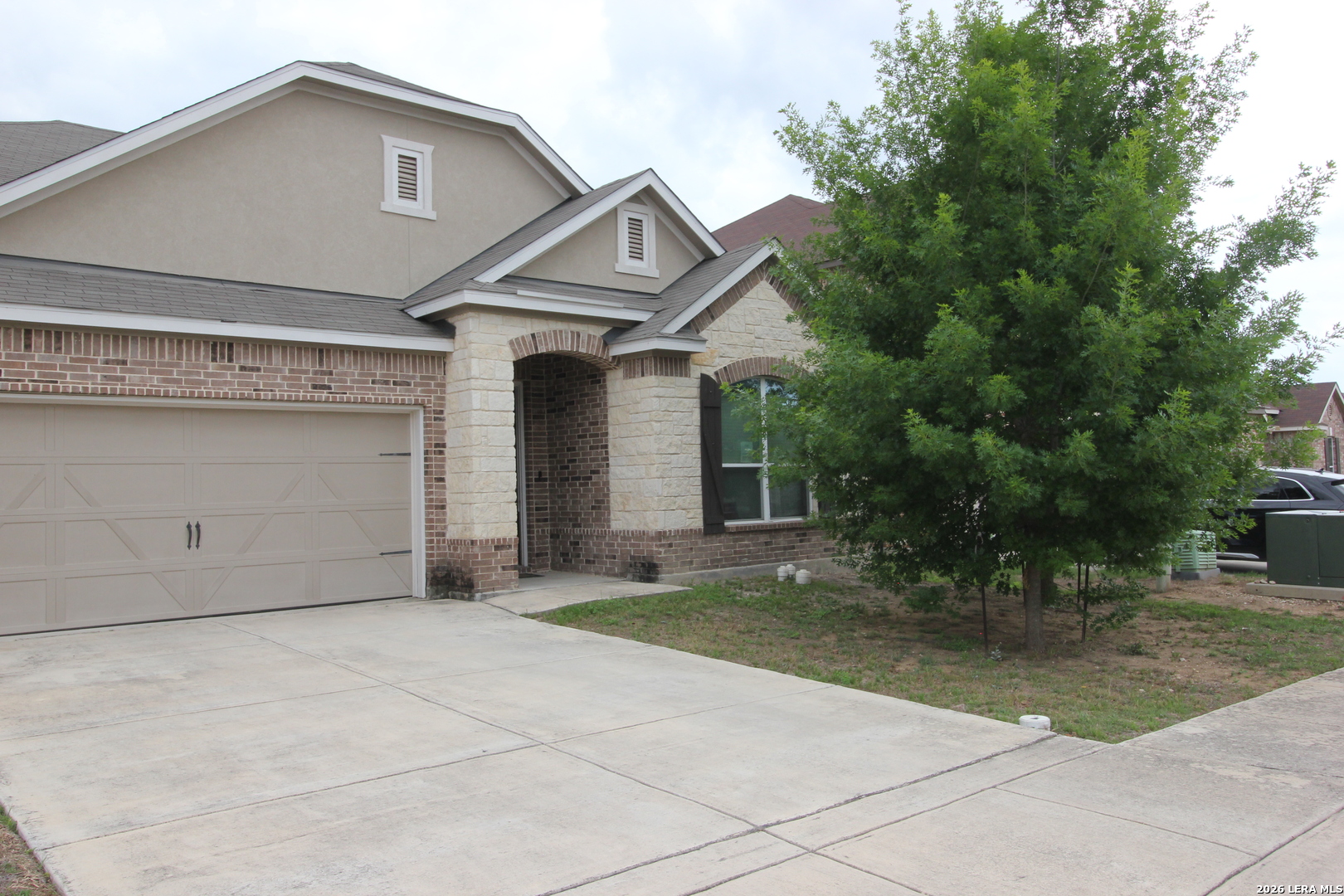 109 ANCHOR BLF, , 78148 — photo 1