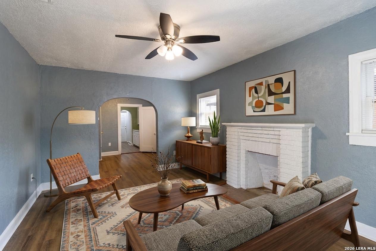 115 BROADBENT AVE, San Antonio, TX 78210 — photo 1