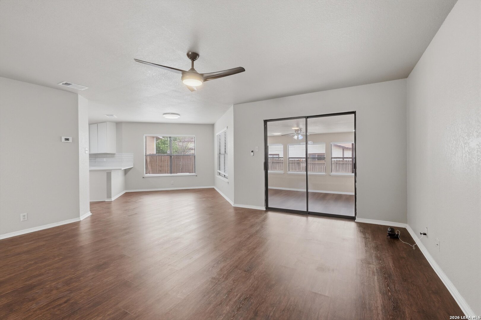 9827 echo plain, ,  78245 — photo 1