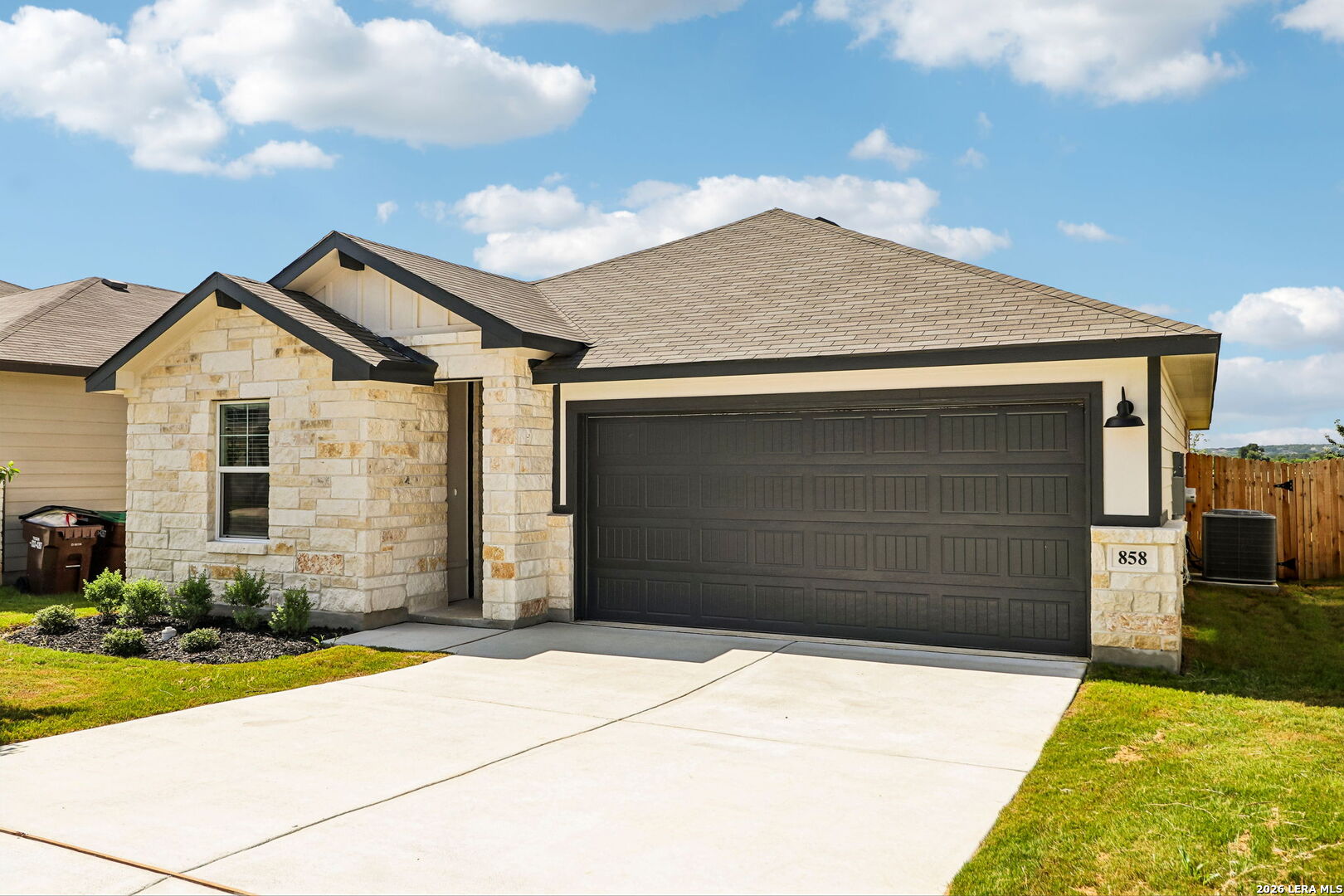 858 Shatterhand Blvd, , 78260 — photo 1