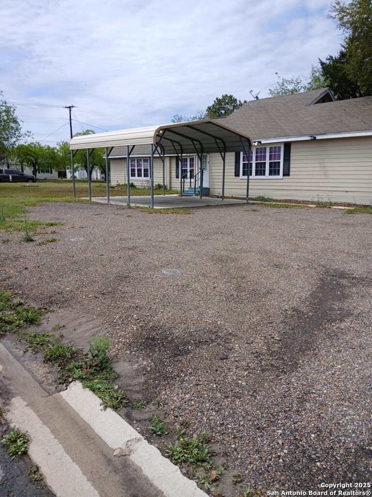 1402 Tyler, ,  78012 — photo 1