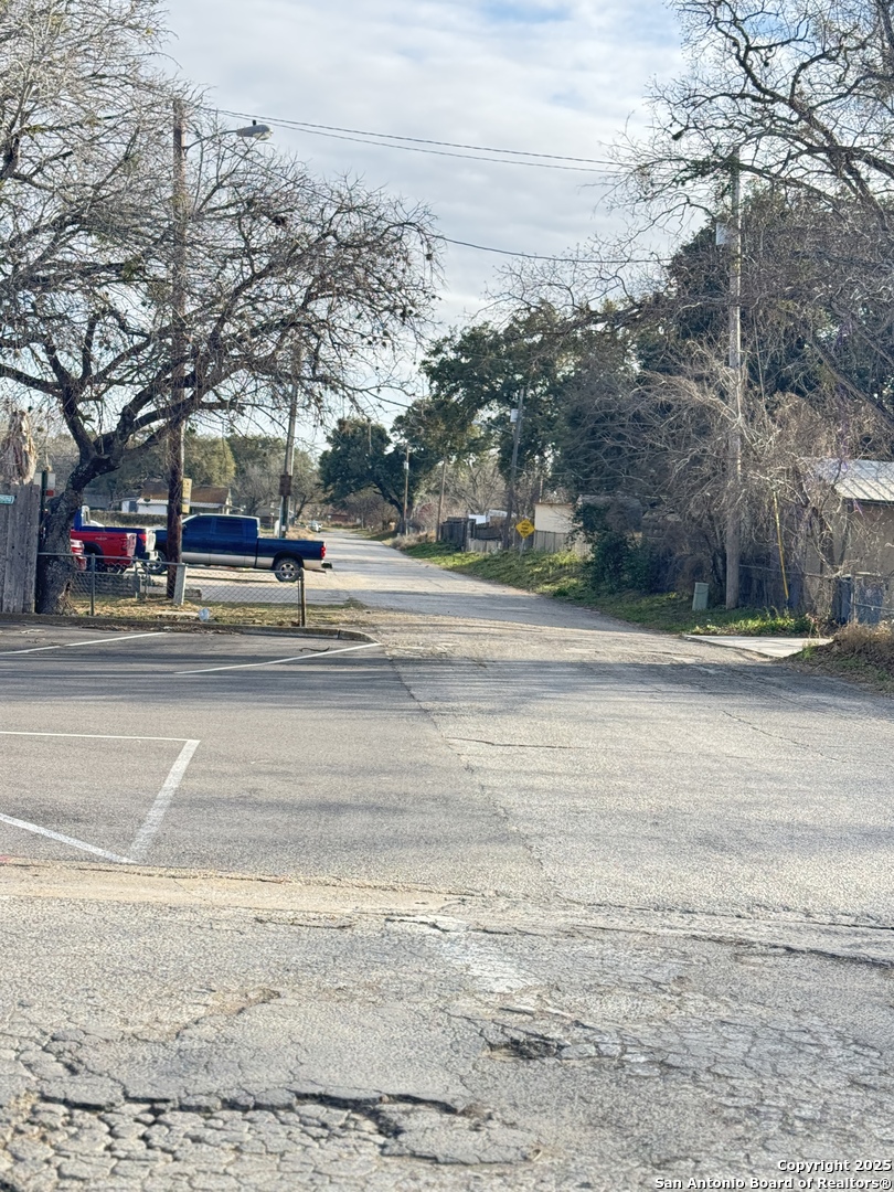 000 School ST., Pleasanton, TX 78064 — photo 1