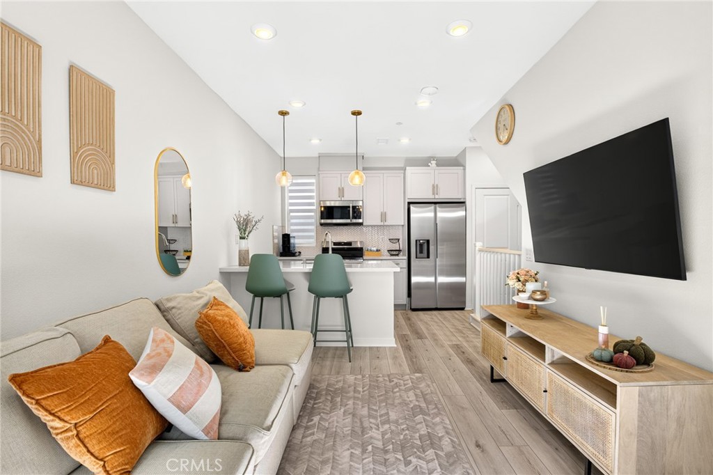 1582 Topeka Avenue 3, Placentia, CA 92870 — photo 1