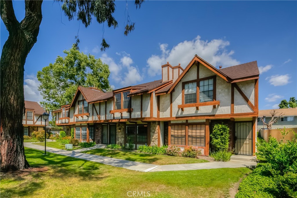 1173 S Paula 19, Fullerton, CA 92833 — photo 1