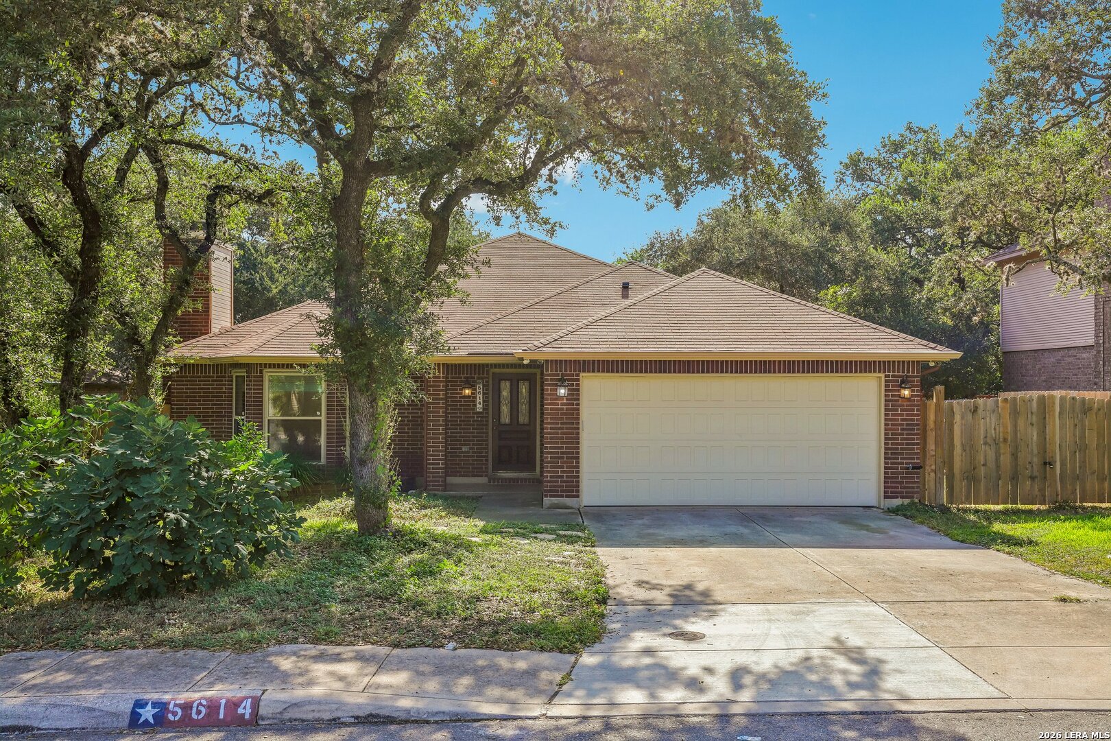 5614 Timber Trace St, San Antonio, TX 78250 — photo 1