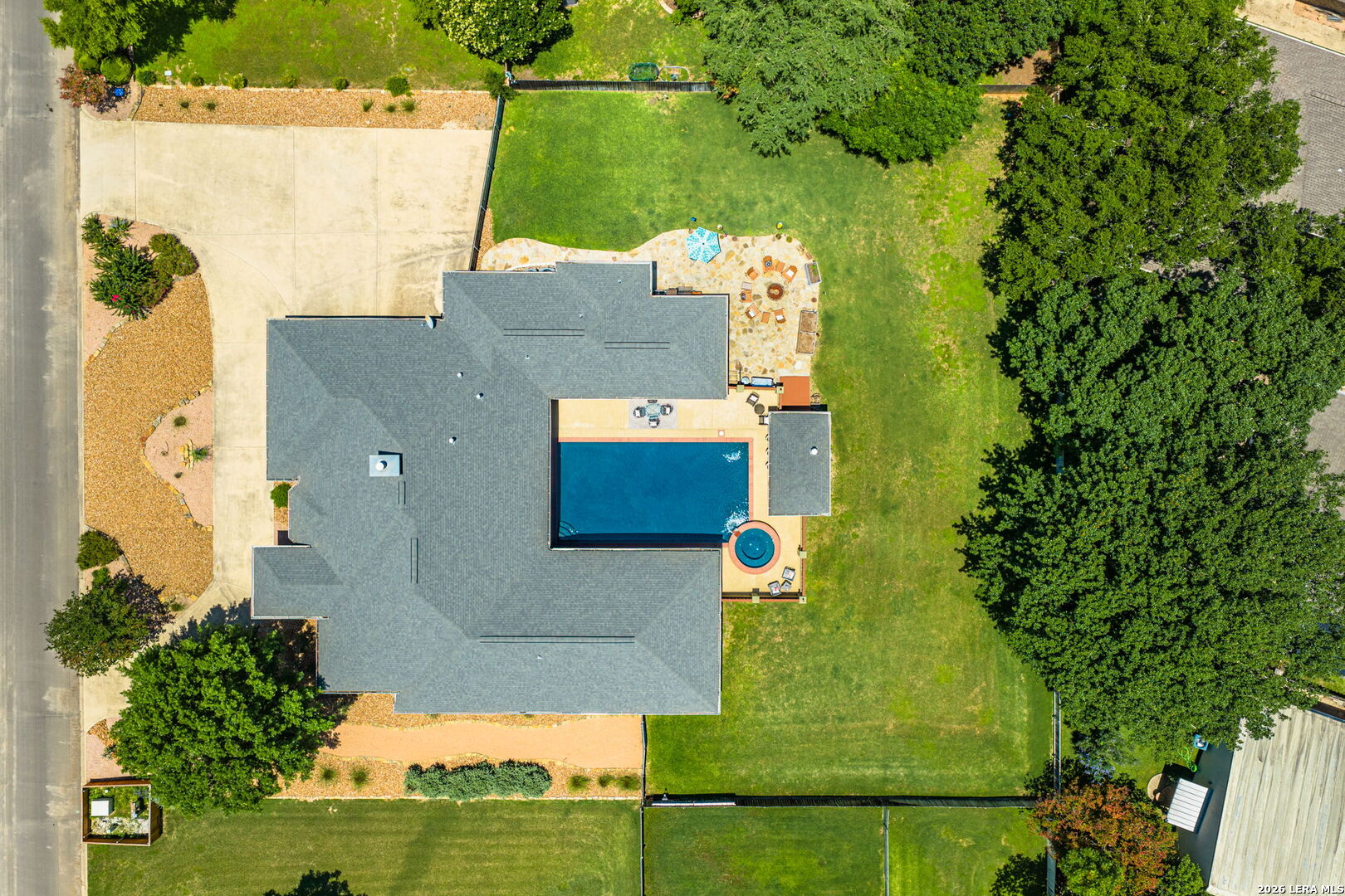 516 Winged Foot, Kerrville, TX 78028 — photo 1