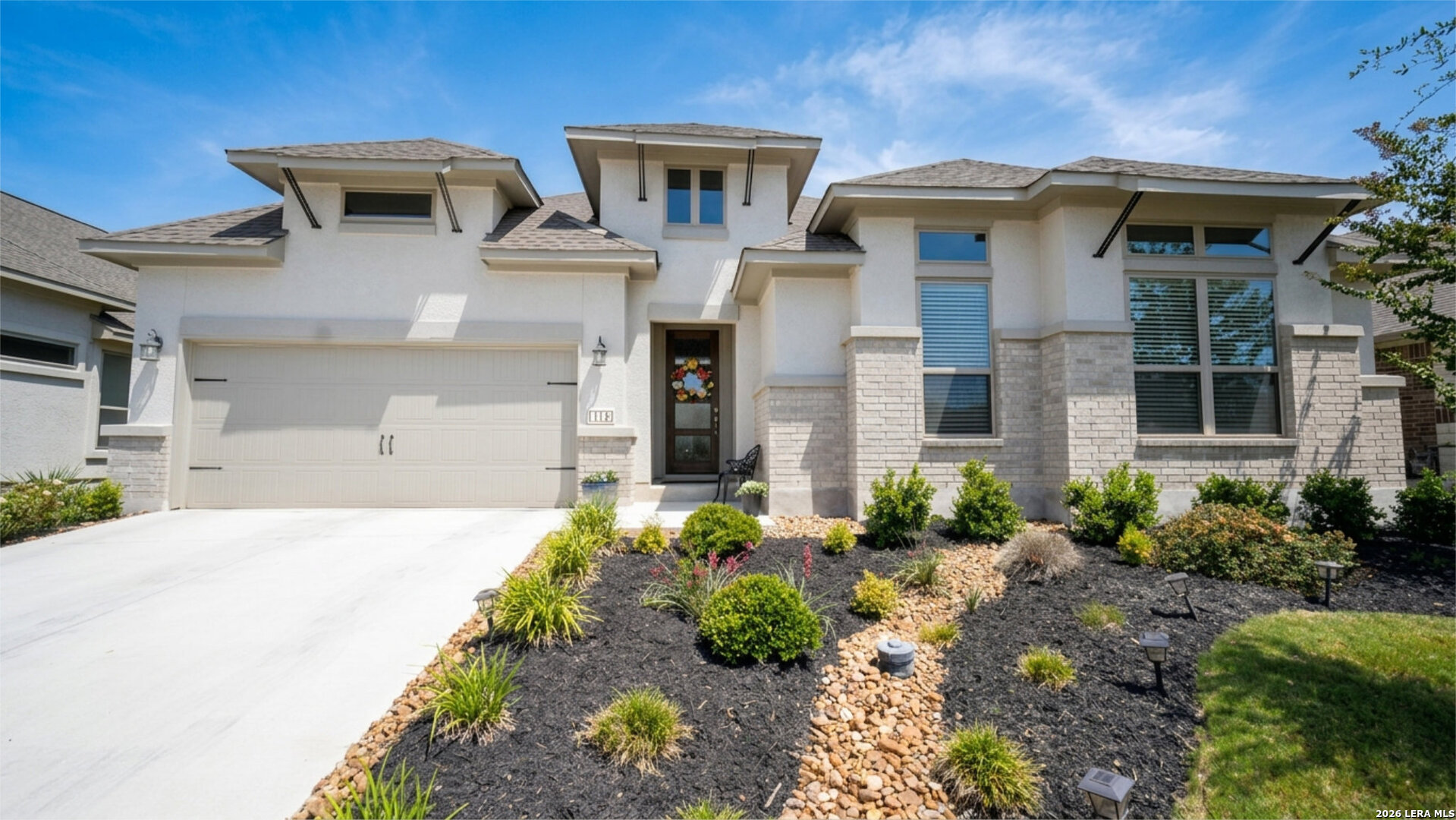 112 Valencia, Boerne, TX 78006 — photo 1