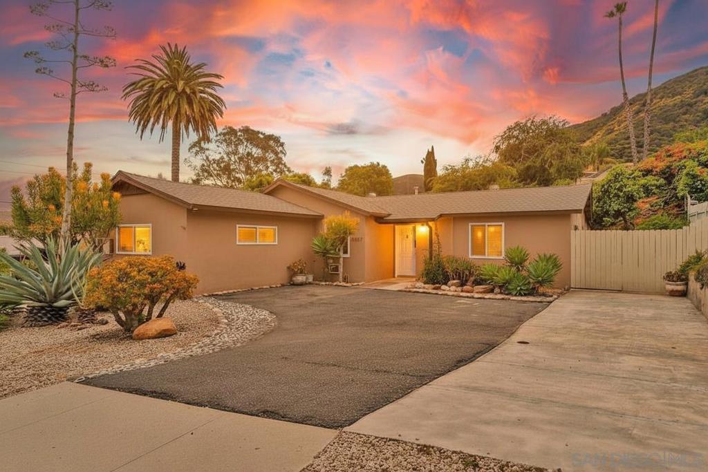 7907 Poplin Dr, Santee, CA 92071 — photo 1