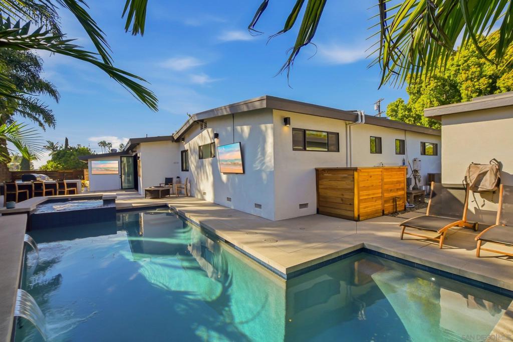 965 Home Ave, Carlsbad, CA 92008 — photo 1