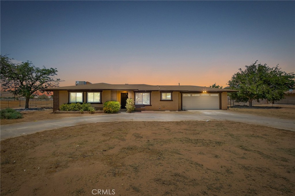 15420 Apache, Apple Valley, CA 92307 — photo 1
