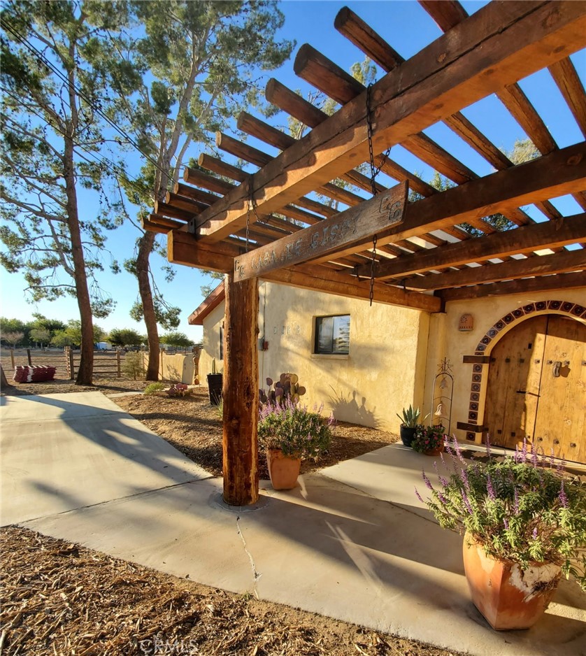 11524 Deep Creek Road, Apple Valley, CA 92308 — photo 1