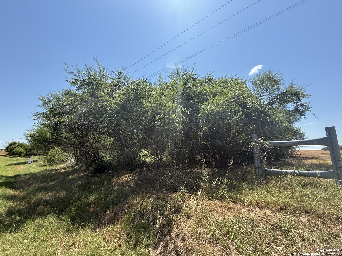 5751 Fm 541, Floresville, TX 78114 — photo 1