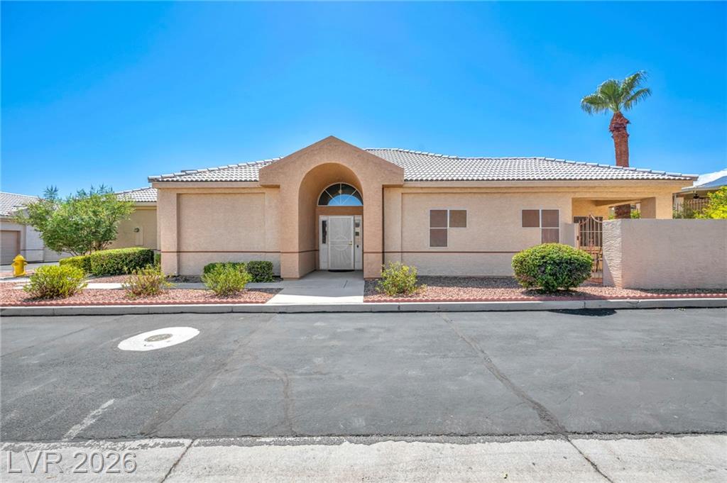 413 Fallwood Lane, Las Vegas, NV 89107 — photo 1