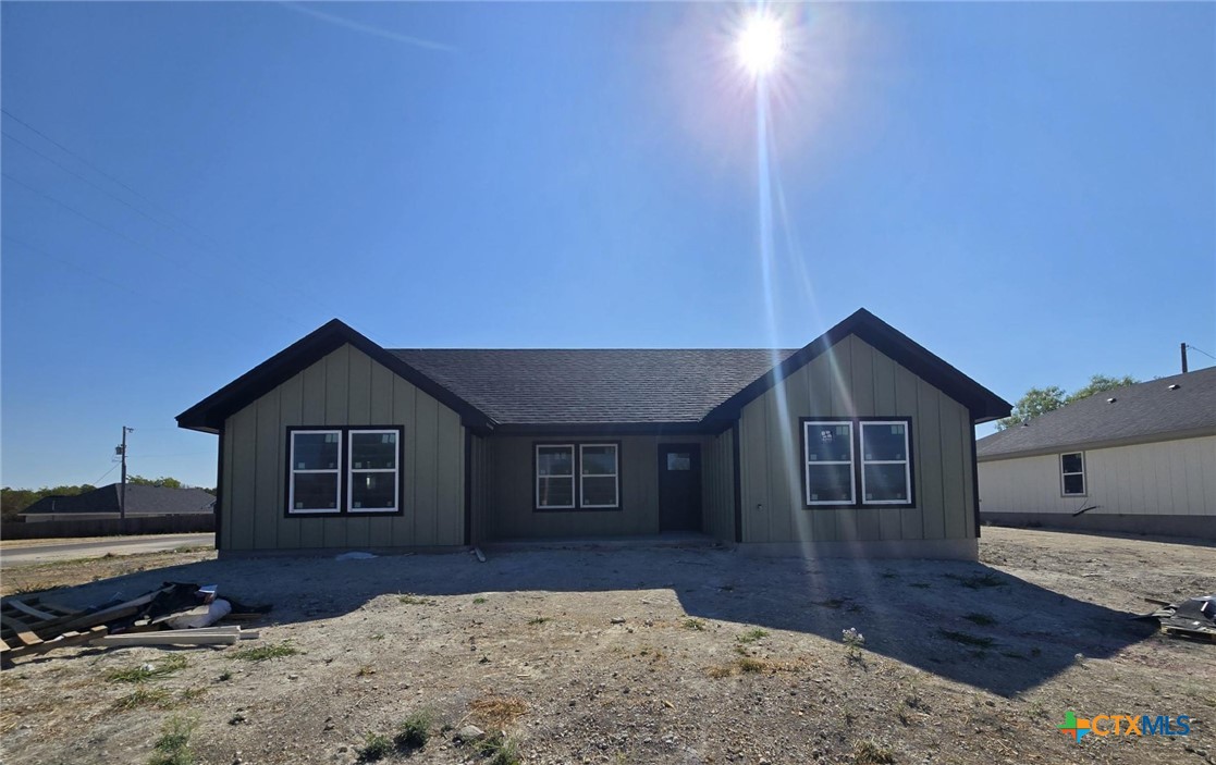 504 N 14th Street, Gatesville, TX 76528 — photo 1