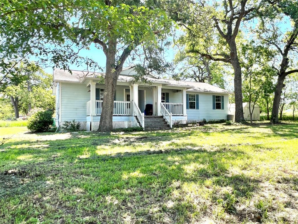2105 Gillis