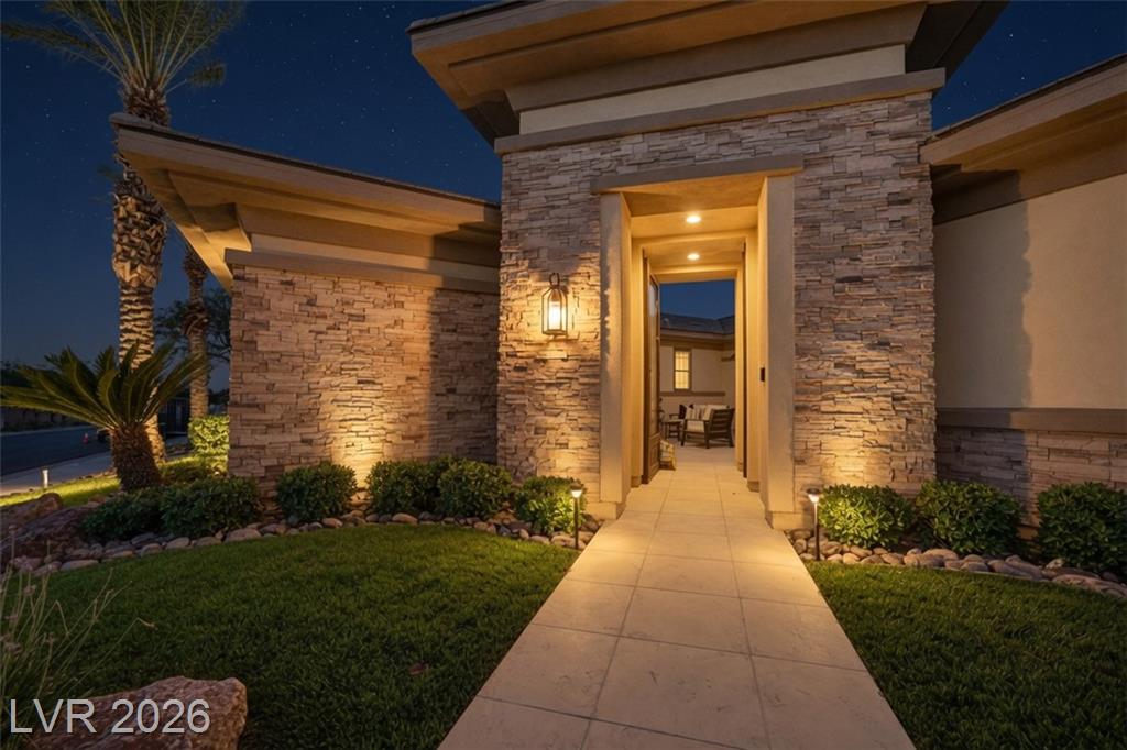 2707 Turtle Head Peak Drive, Las Vegas, NV 89135 — photo 1