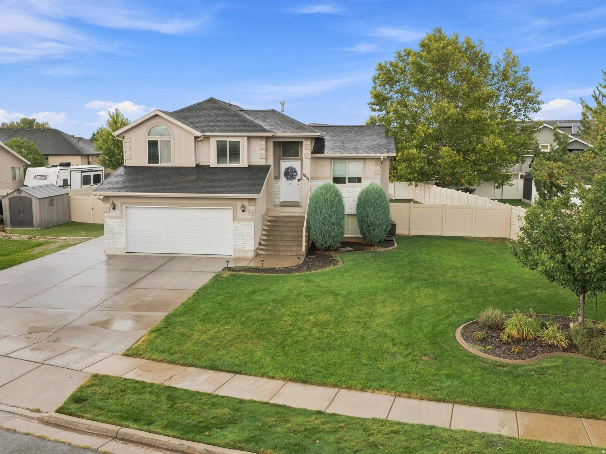 1808  HERITAGE PKWY, Syracuse, UT 84075 — photo 1