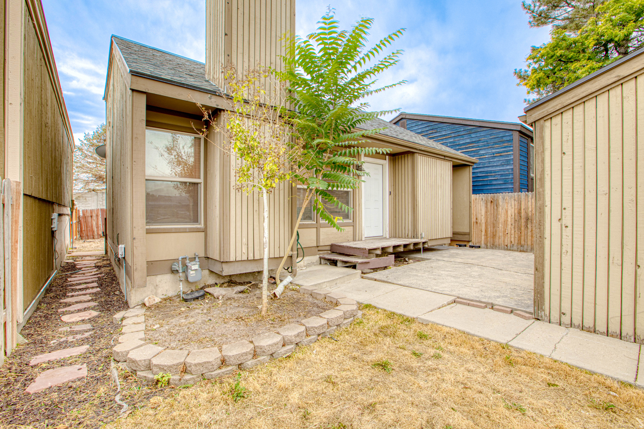 2487 W DUTCH DRAW DR, Taylorsville, UT 84129 — photo 1